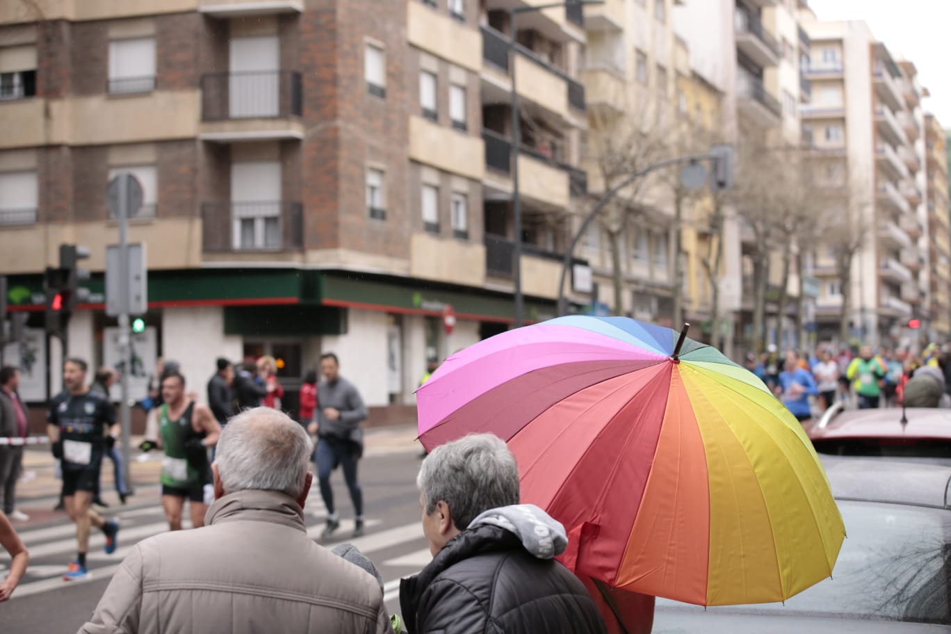 Fotos: Fiesta del atletismo popular salmantino con la Media Maratón