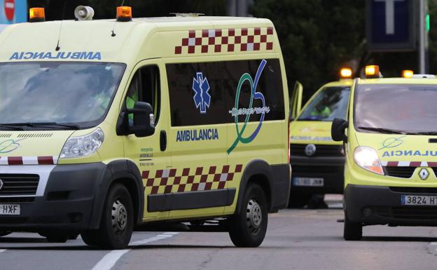 Tres heridos trasladados al hospital en Calzada de Don Diego tras quedar atrapados en un accidente