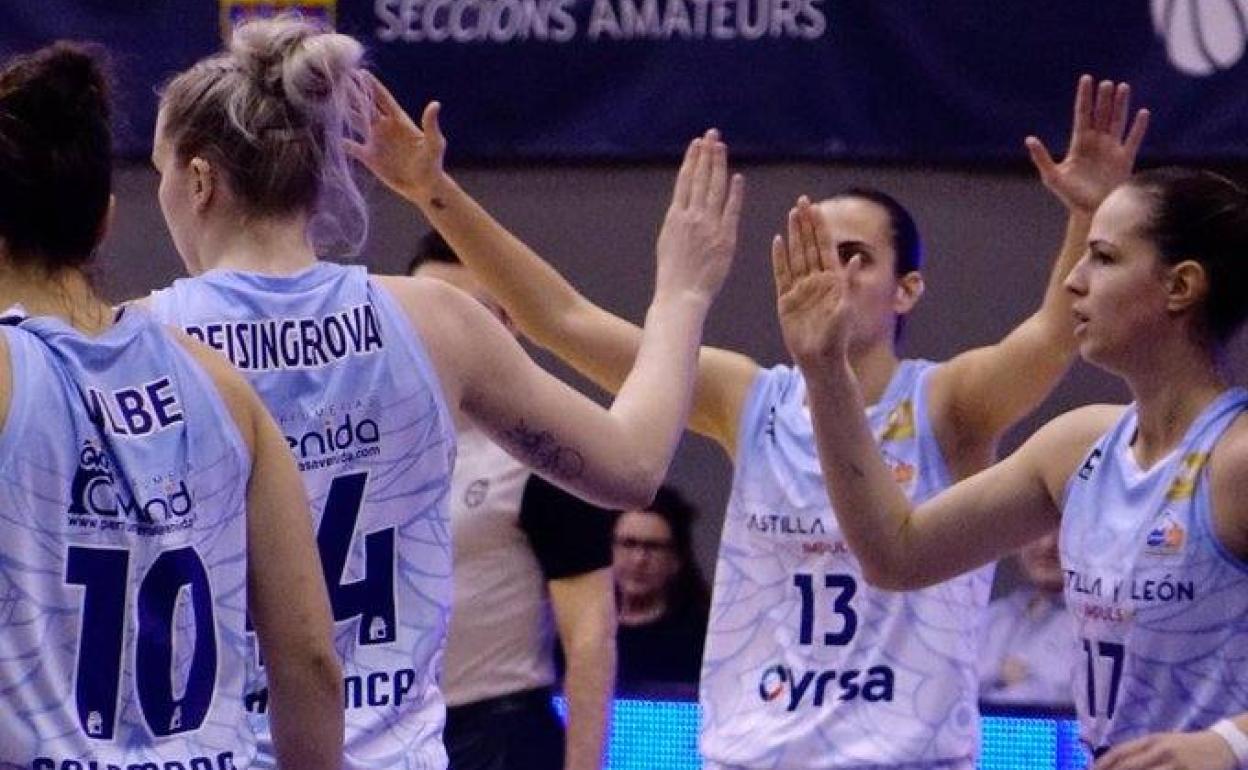 Victoria muy coral de Perfumerías Avenida. 