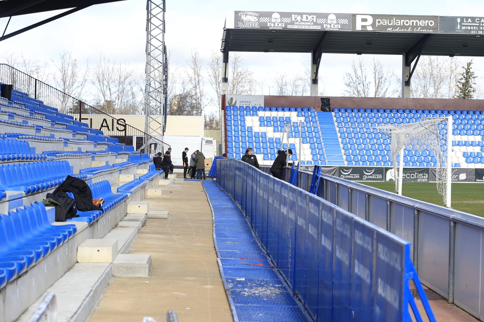 El Reina Sofía ya luce con las gradas supletorias para la Copa