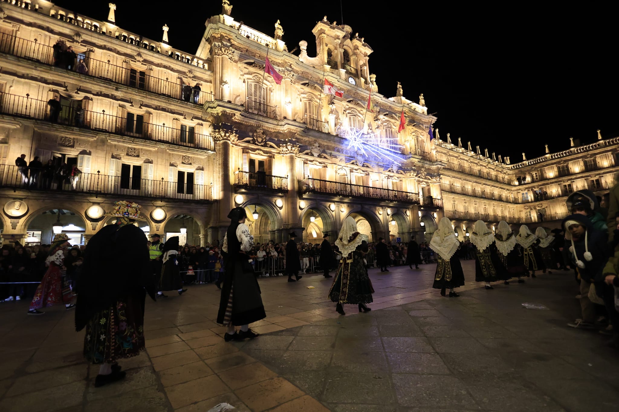 Los Reyes Magos reparten ilusión por Salamanca
