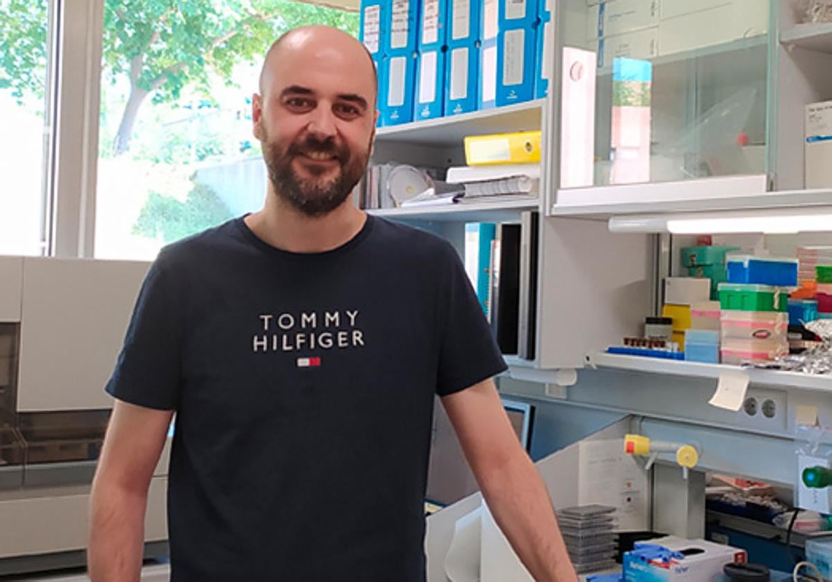 Javier Vaquero se ha incorporado al Centro de Investigación del Cáncer.