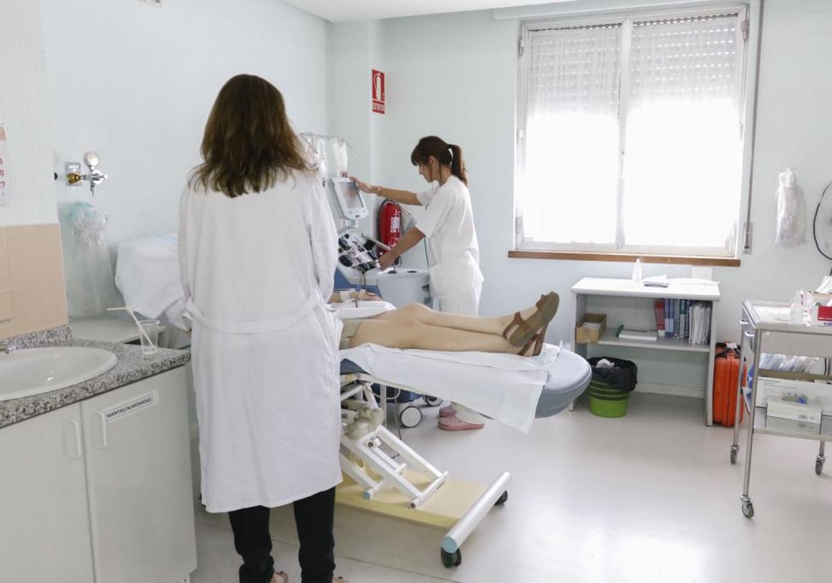 Personal sanitario en el hospital de Salamanca.