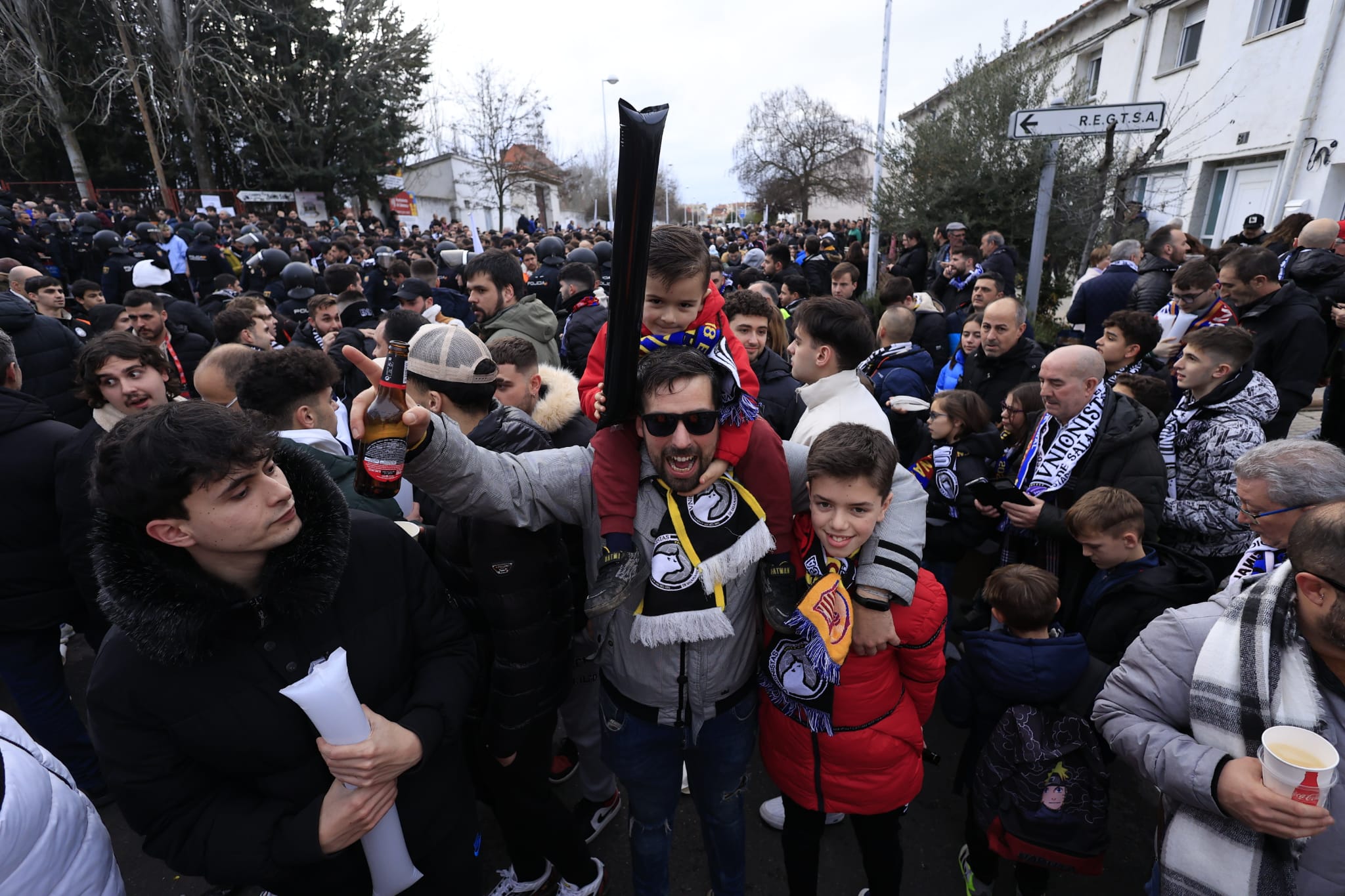 El autobús del Barcelona llega al Reina Sofía