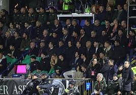 Palco del Reina Sofía ante el FC Barcelona.