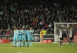 Unionistas celebra el primer gol del partido