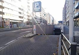 Entrada al parking de la avenida de Portugal.