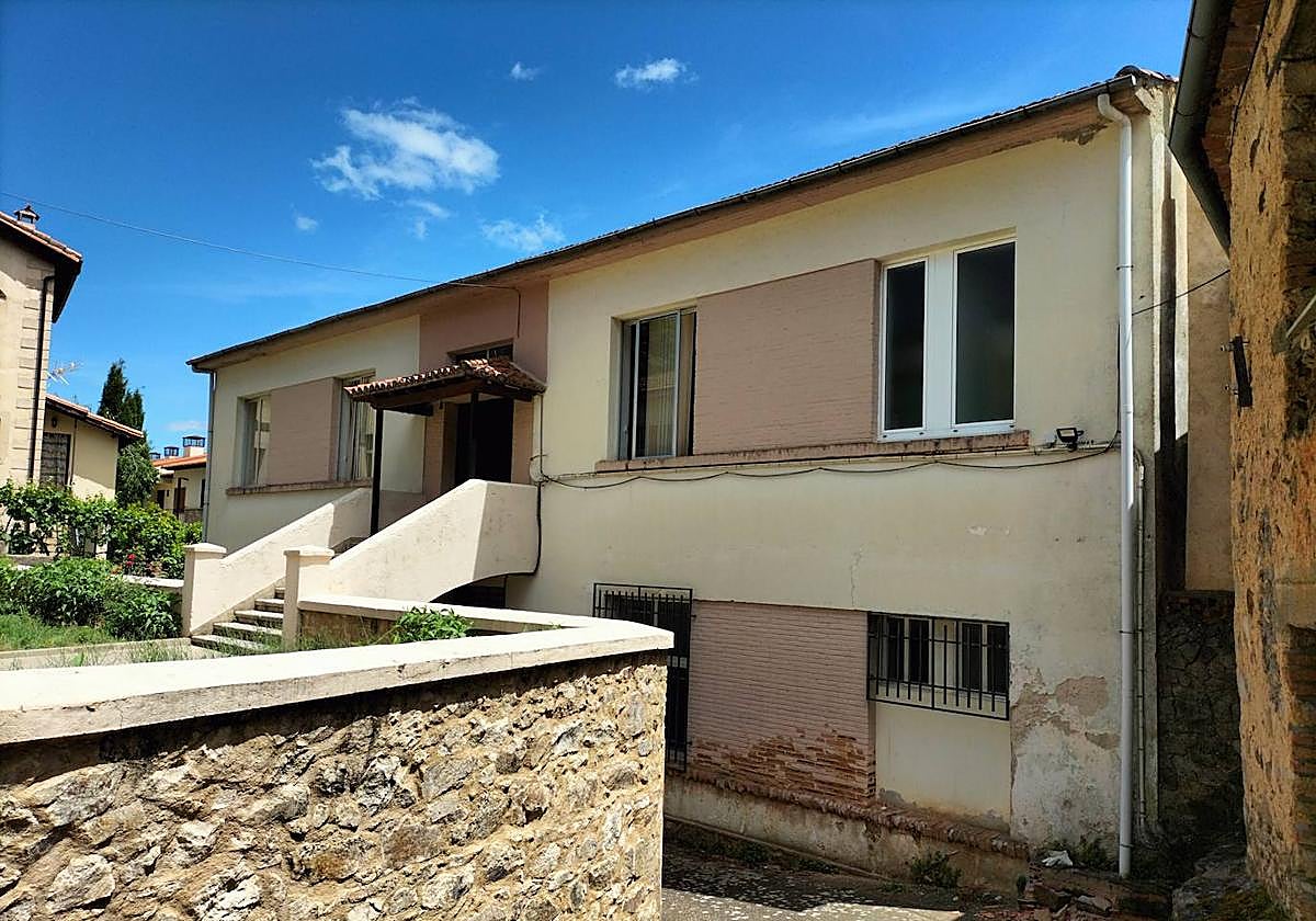 Edificio municipal del Ayuntamiento de Villanueva del Conde.