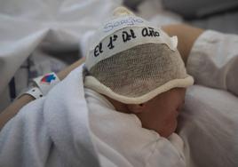 Foto de archivo de un bebé recién nacido en Castilla y León
