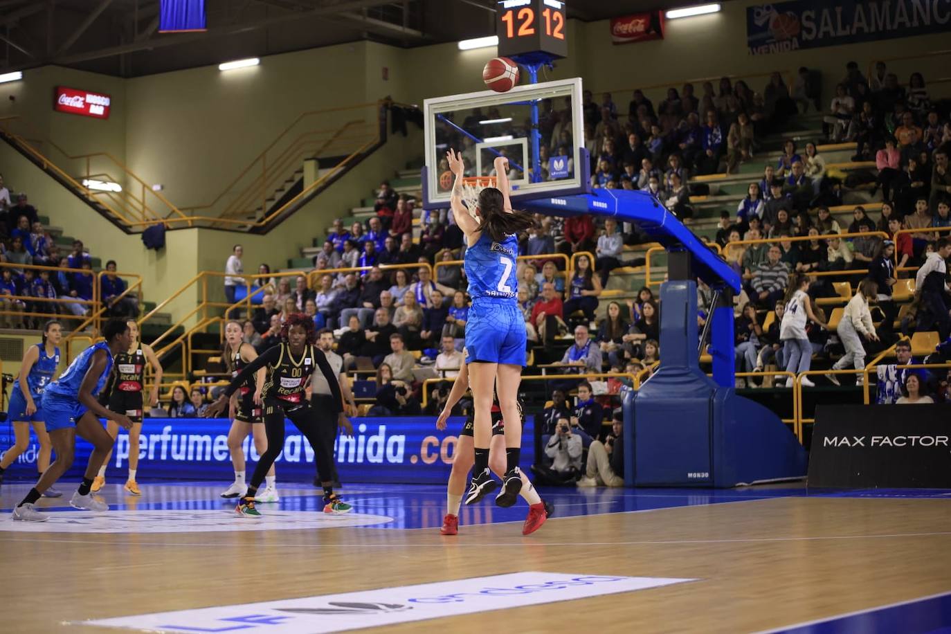 El partido entre Avenida y el Celta, en imágenes
