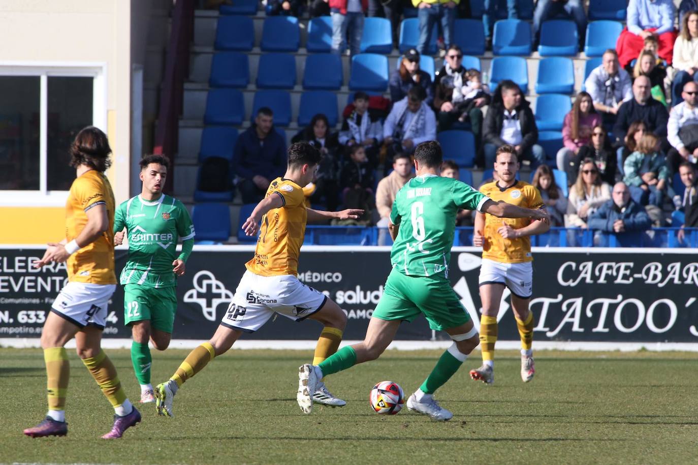 El partido de Unionistas ante el Cornellà, en imágenes