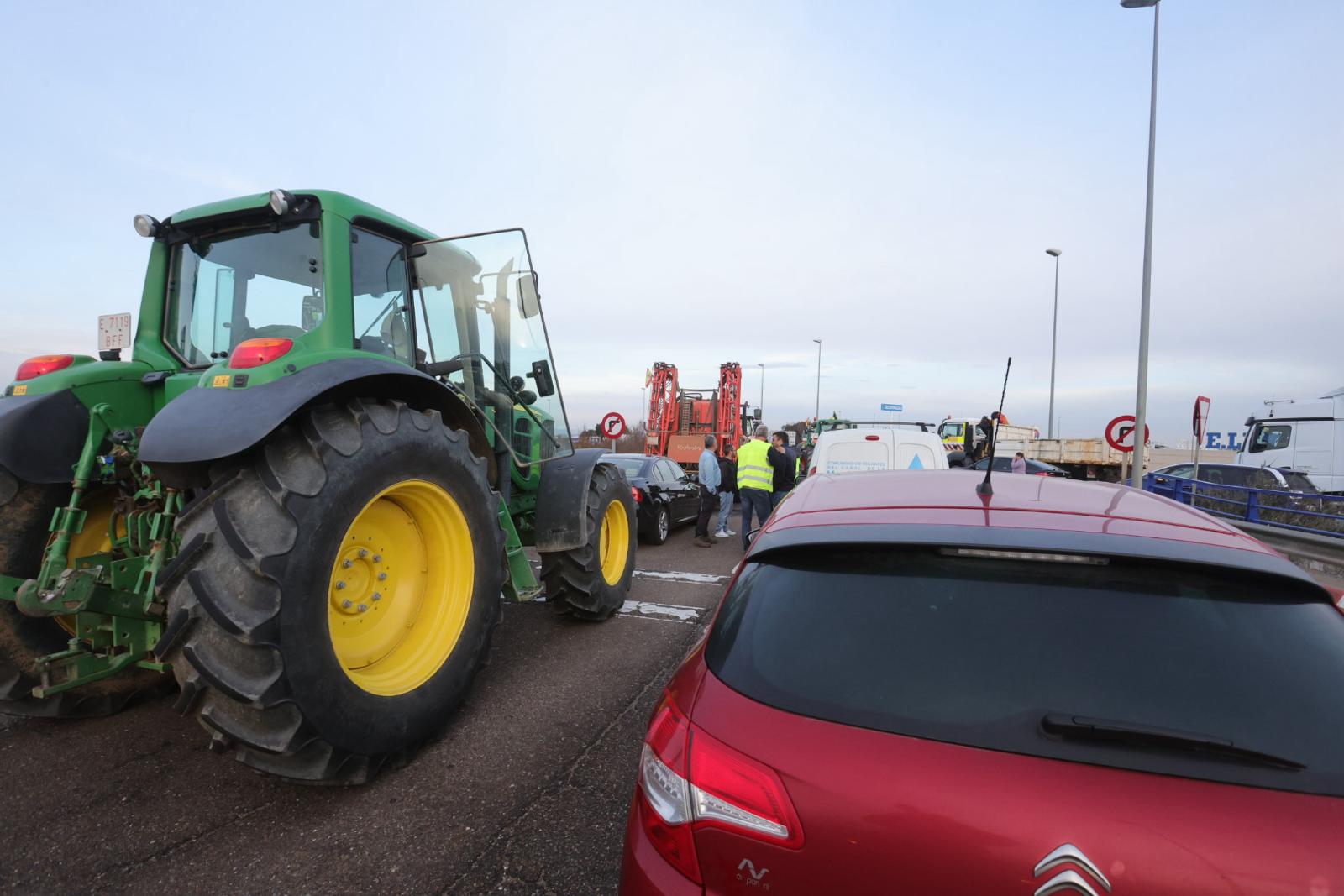 La tractorada de Salamanca, en imágenes