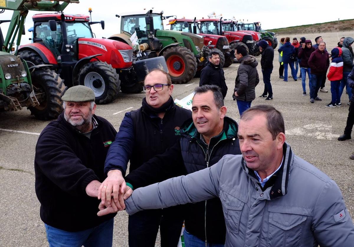 Tractorada «masiva» y «pacífica» en Salamanca contra los que «impiden producir»