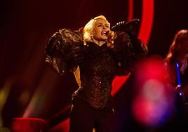 El grupo Nebulossa actúa durante la gala final del Benidorm Fest 2024