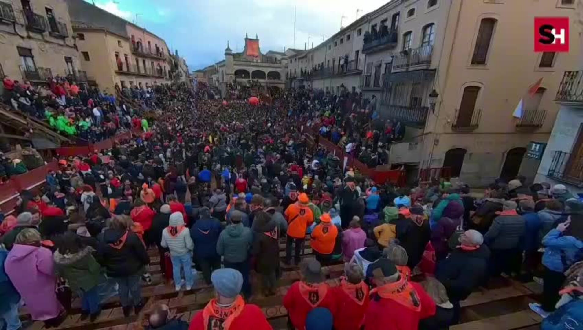 Ciudad Rodrigo ya disfruta del Carnaval del Toro