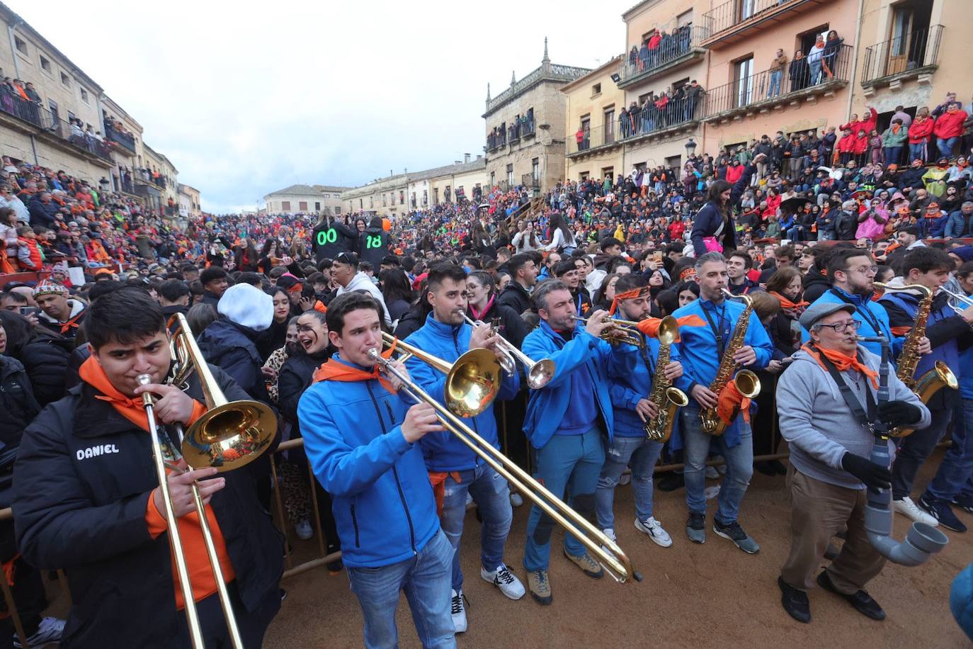 El campanazo del Carnaval del Toro 2024, en imágenes
