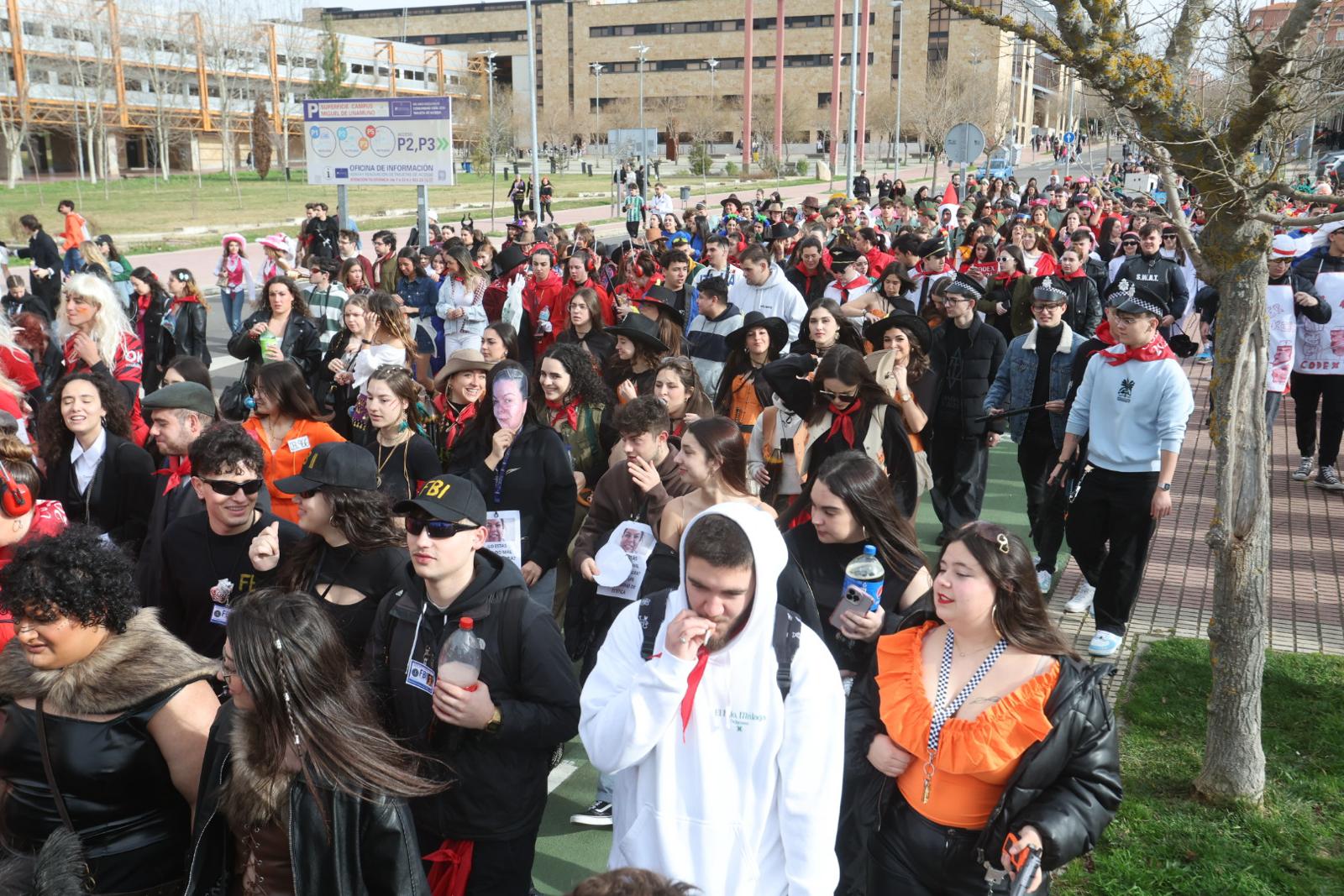 Derecho disfruta de una multitudinaria procesión del Codex