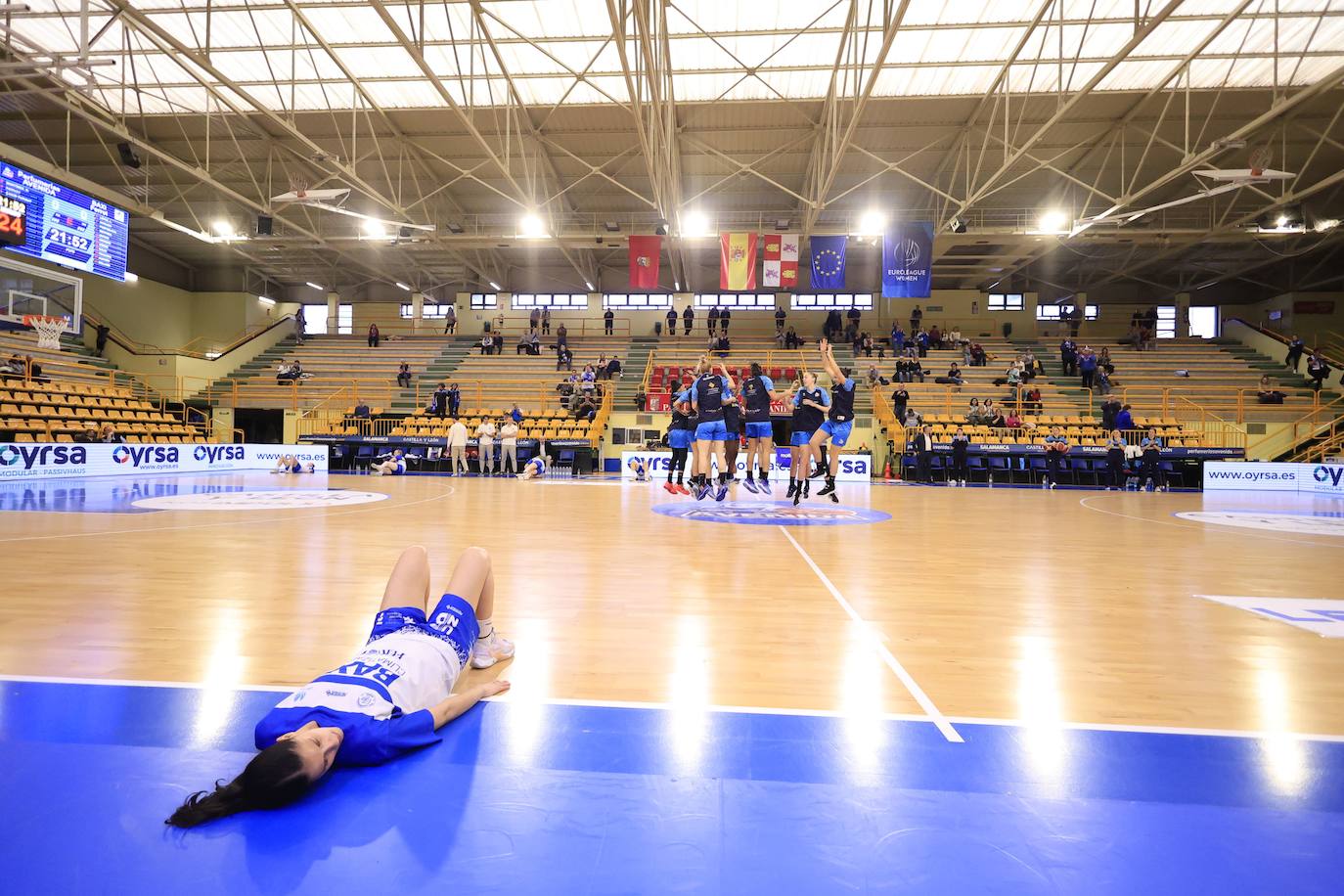 El partido entre el Avenida y el Ferrol en imágenes