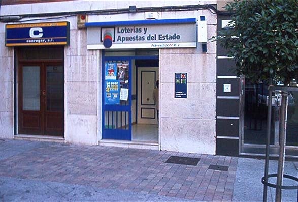 Administración de Loterías de la calle Echegaray.