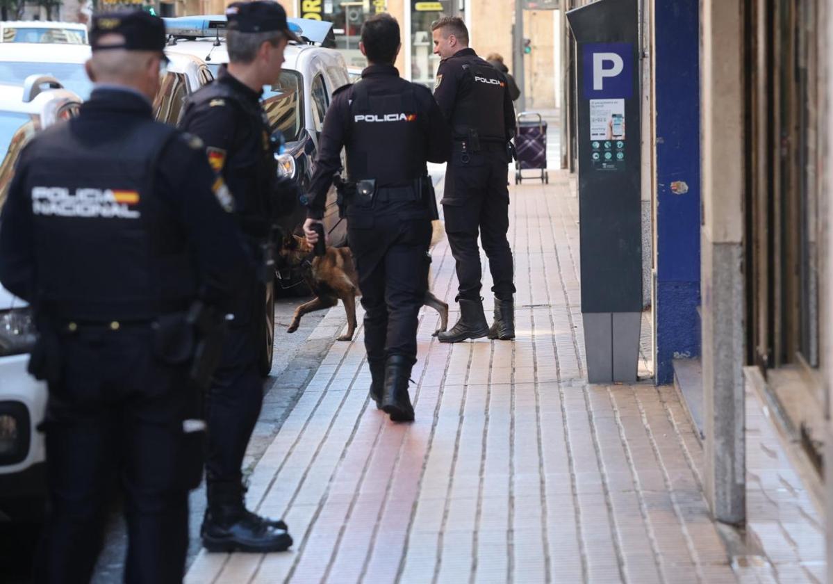 Nueva operación antidroga en Salamanca con registros en la calle Van Dyck