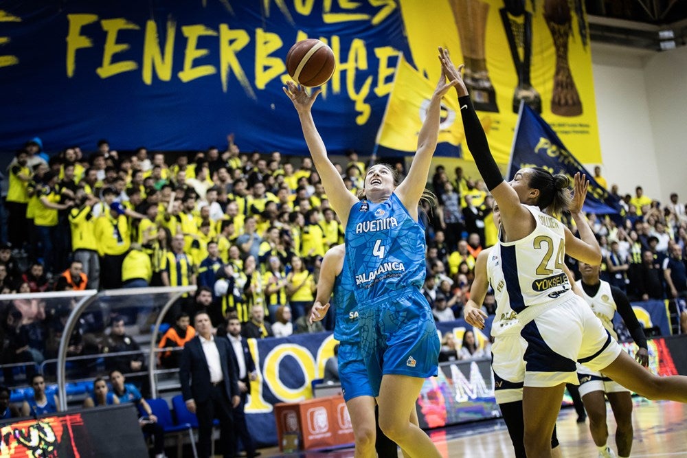 Las imágenes del Fenerbahce-Avenida de los cuartos de la Euroliga