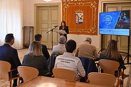 La concejala de Deportes, Almudena Parres, durante la presentación del Campeonato.