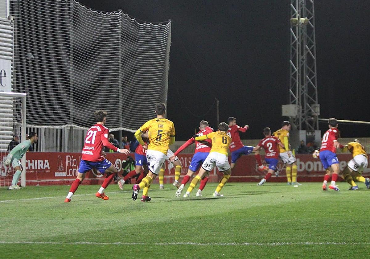 Unionistas empata (0-0) en Tarazona y duerme octavo en la clasificación