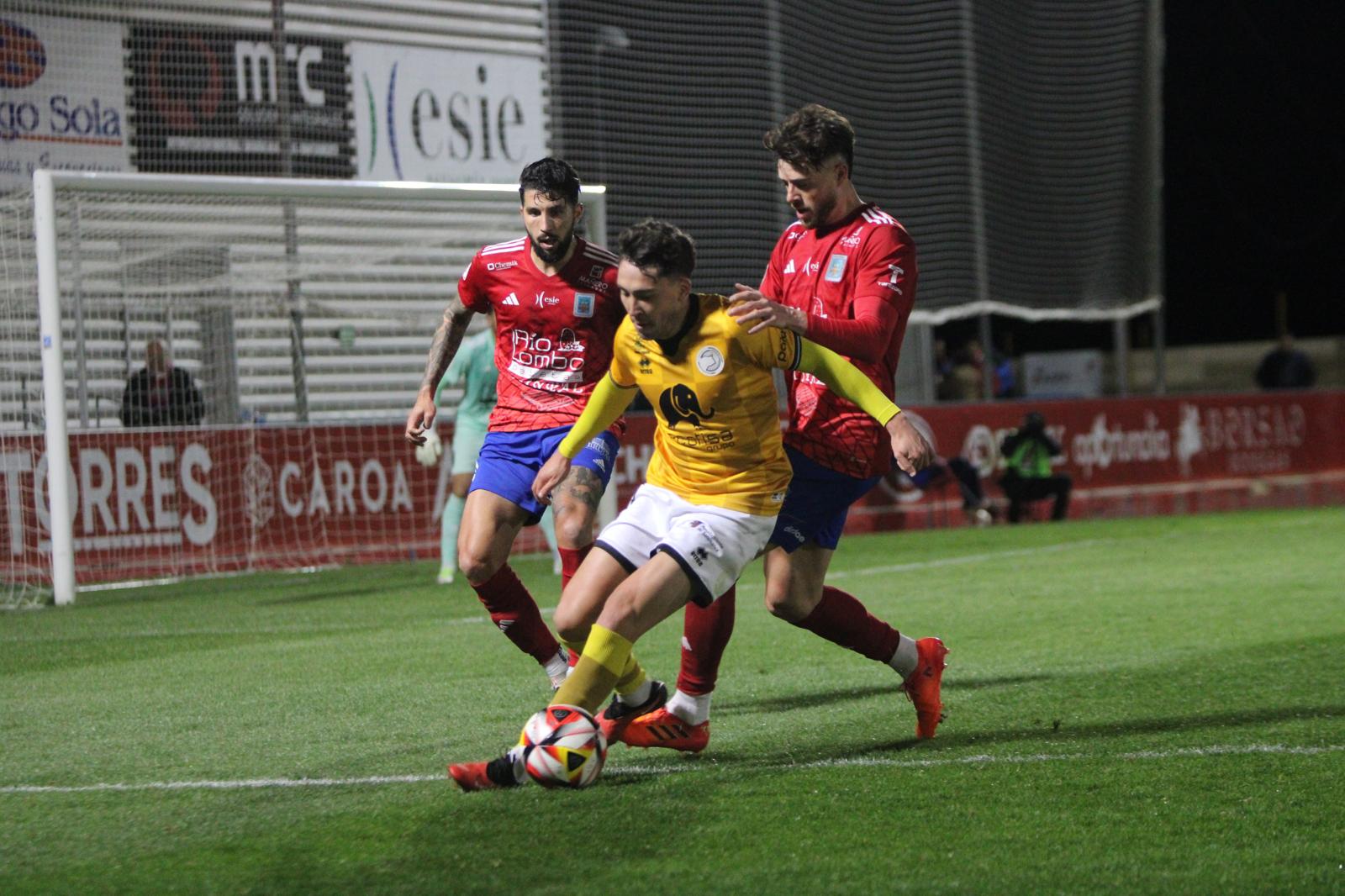 Unionistas empata (0-0) en Tarazona y duerme octavo en la clasificación