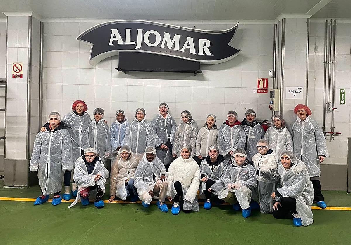 estudiantes, durante una visita a una de las empresas.