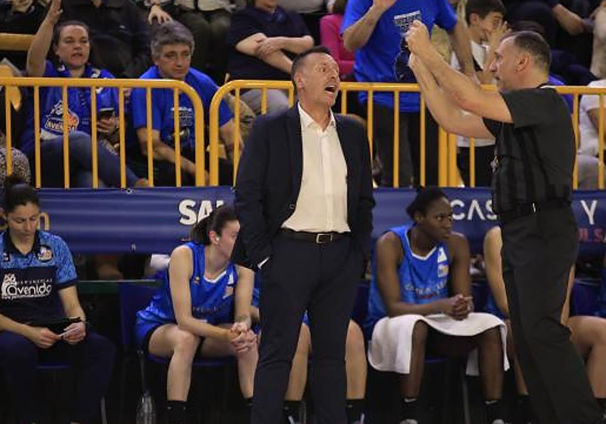 Nacho Martínez, durante un partido.