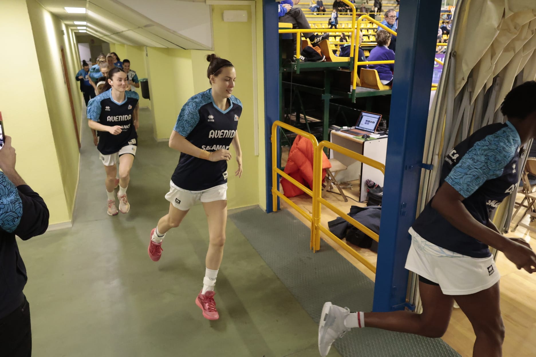 Un soberbio Würzburg brilla en la noche europea