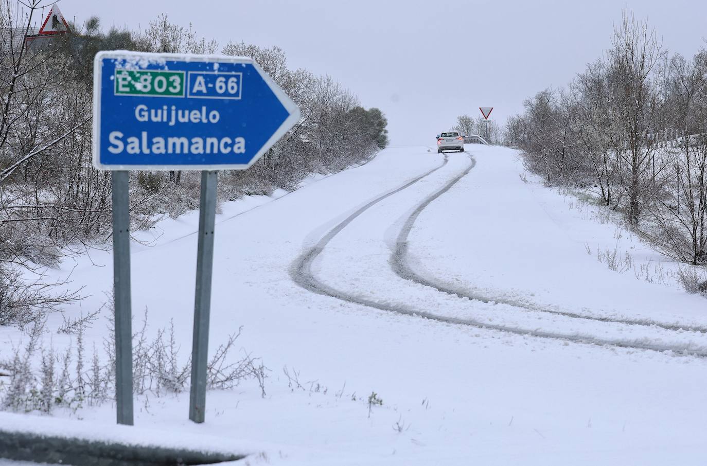 Así ha sido el corte de la A-66 en Salamanca entre Sorihuela y Vallejera de Riofrío