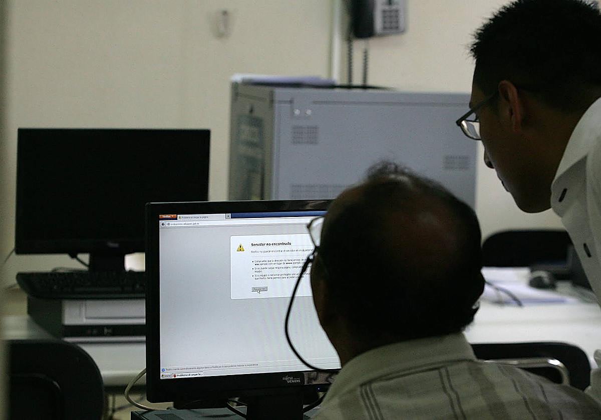 Curso de informática para personas desempleadas.