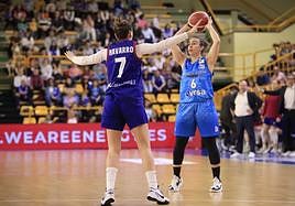 El partido entre el CB Avenida y el Barça CBS, en imágenes