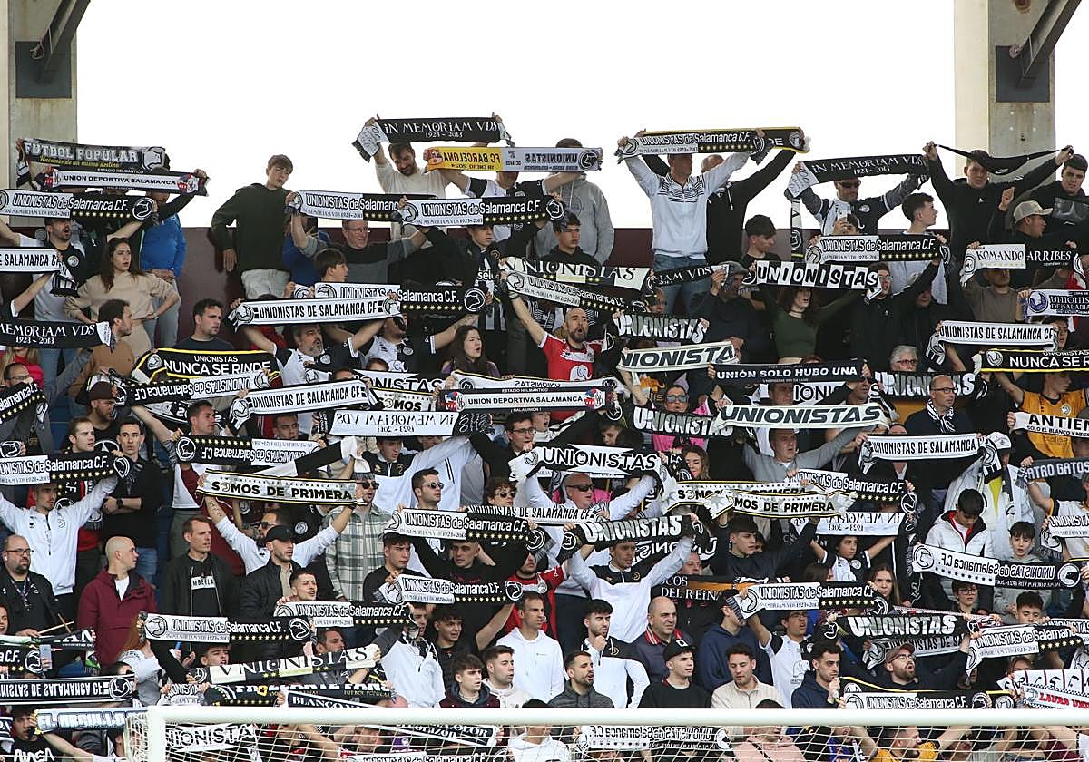 El partido entre Unionistas y Osasuna Promesas, en imágenes
