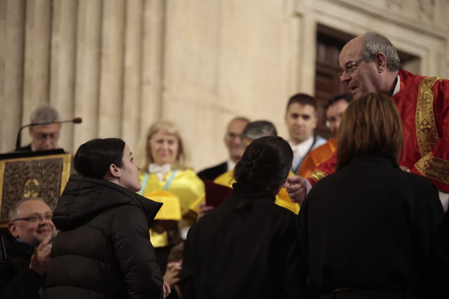 El Santísimo Cristo de la Luz procesiona dentro de la Clerecía tras la cancelación