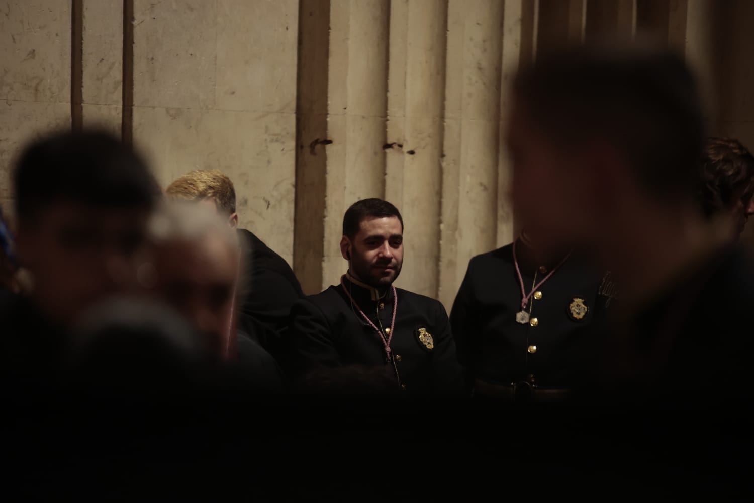 La Hermandad de Jesús Flagelado celebra un Vía Crucis en el interior de la Clerecía