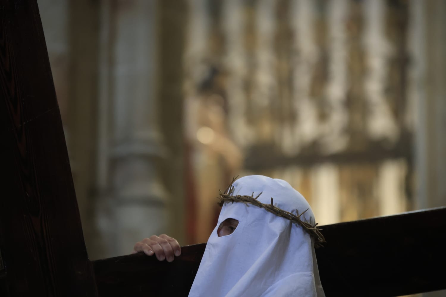 Jesús del Vía Crucis tampoco logra salir de la Catedral