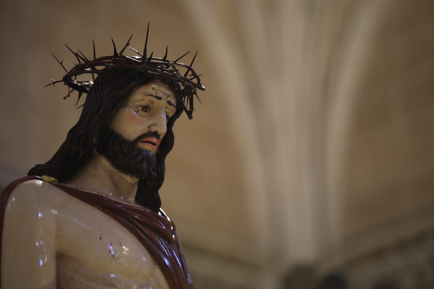 Jesús del Vía Crucis tampoco logra salir de la Catedral