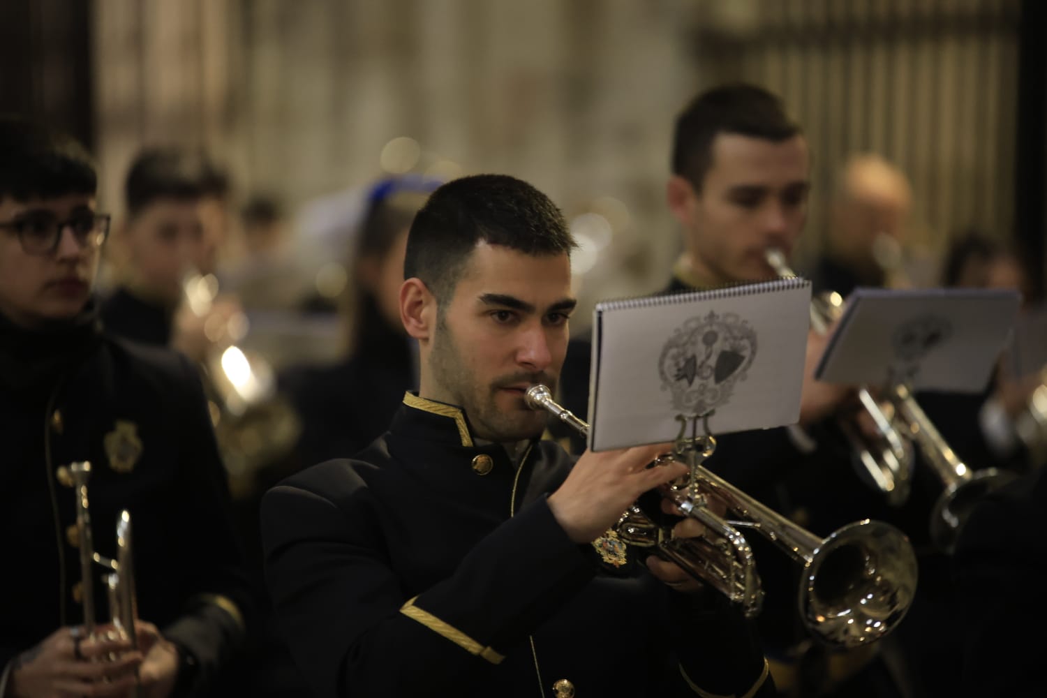 Jesús del Vía Crucis tampoco logra salir de la Catedral