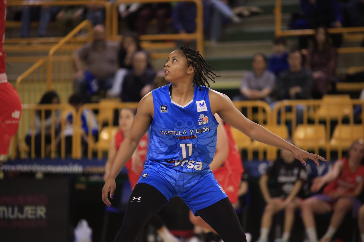 Un Avenida implacable no da oportunidad a Ensino de Lugo