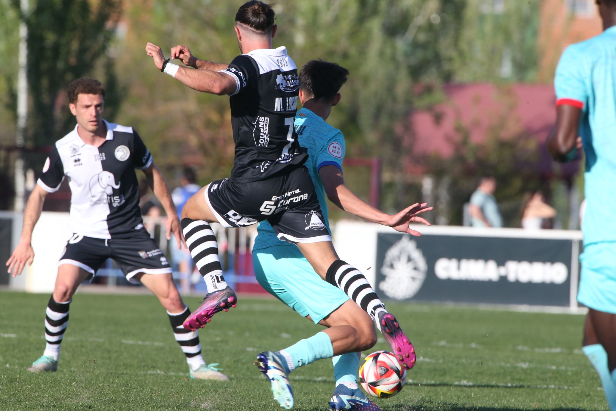 El partido entre Unionistas y el Barça B, en imágenes