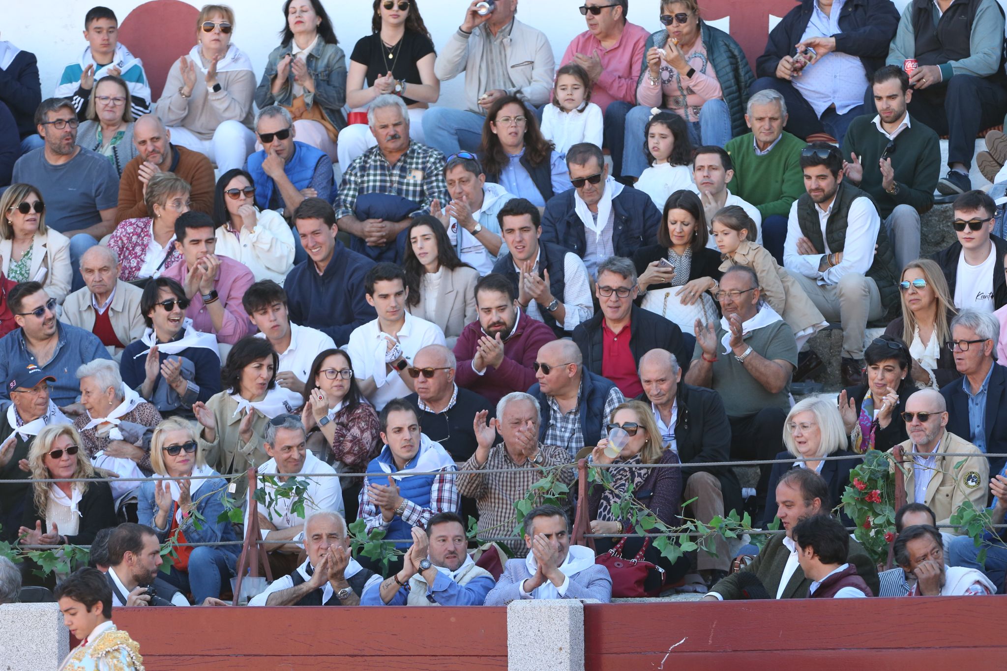 Puerta grande para Marco Pérez en una ilusionante tarde en Guijuelo