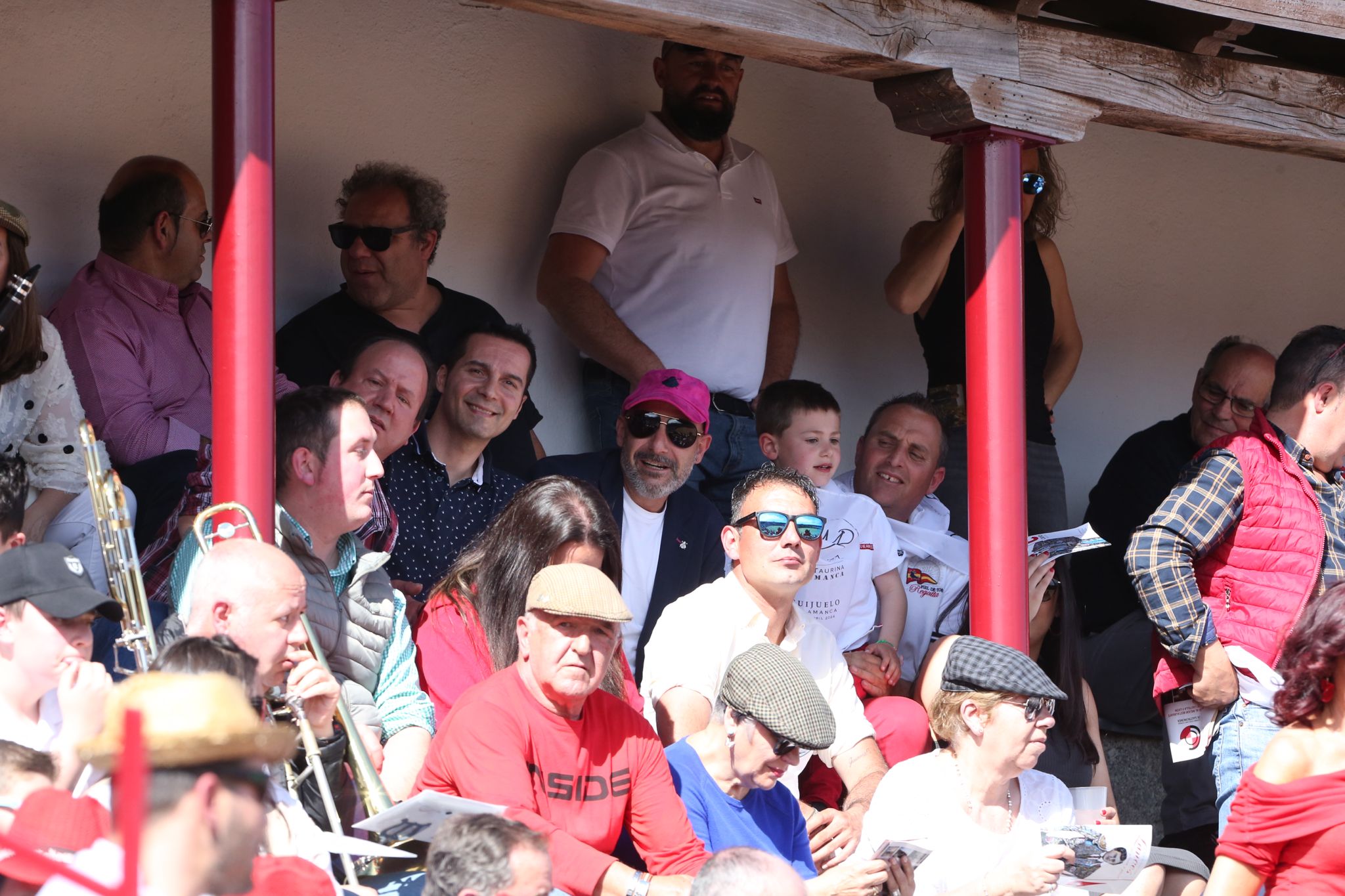 Puerta grande para Marco Pérez en una ilusionante tarde en Guijuelo