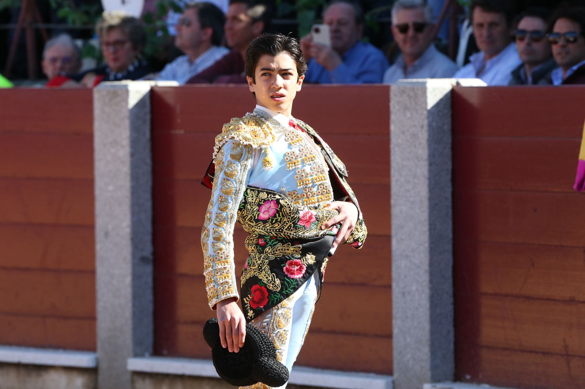 Puerta grande para Marco Pérez en una ilusionante tarde en Guijuelo