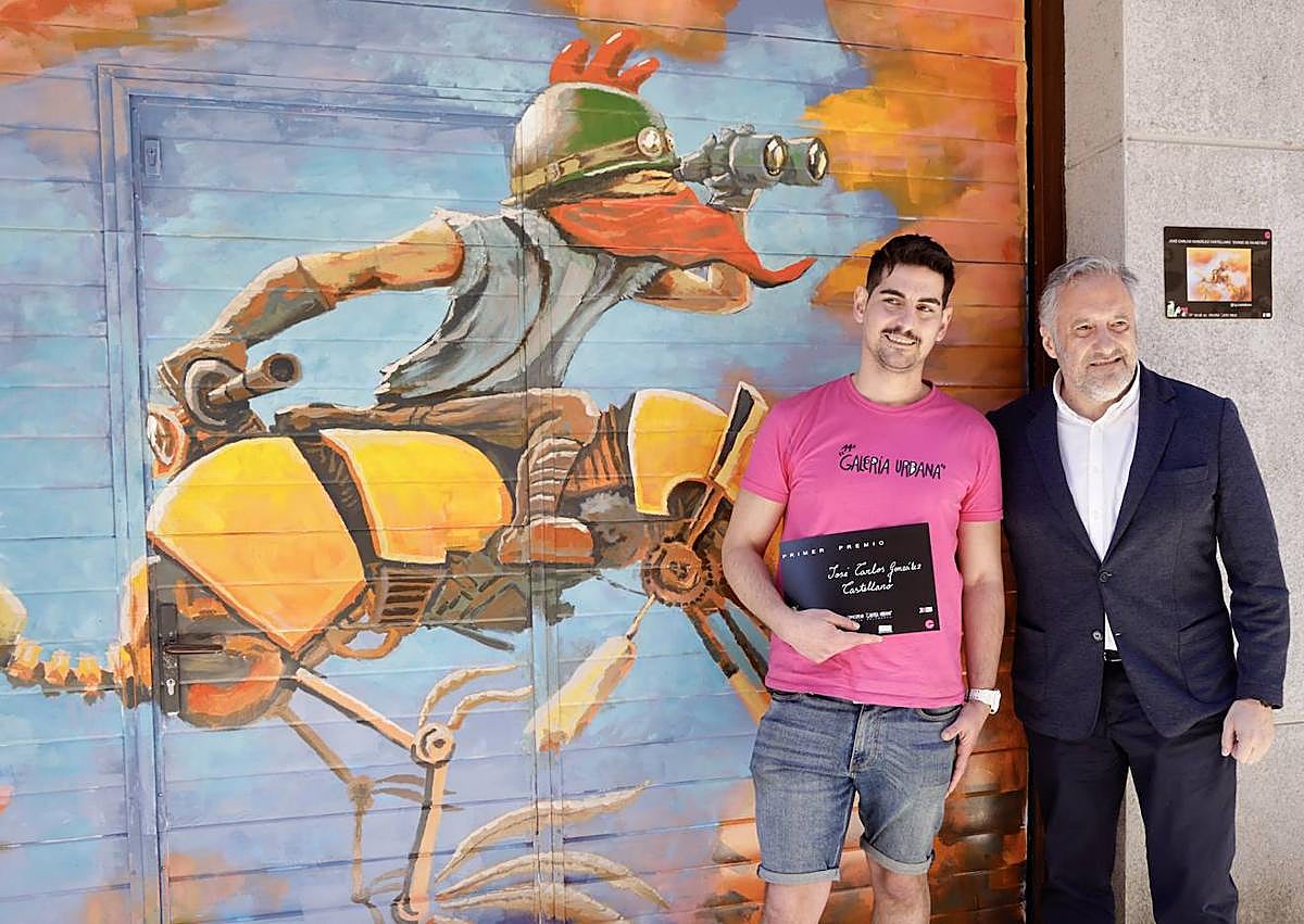 Imagen secundaria 1 - La galería urbana del barrio del Oeste recibe los elogios de Pollán