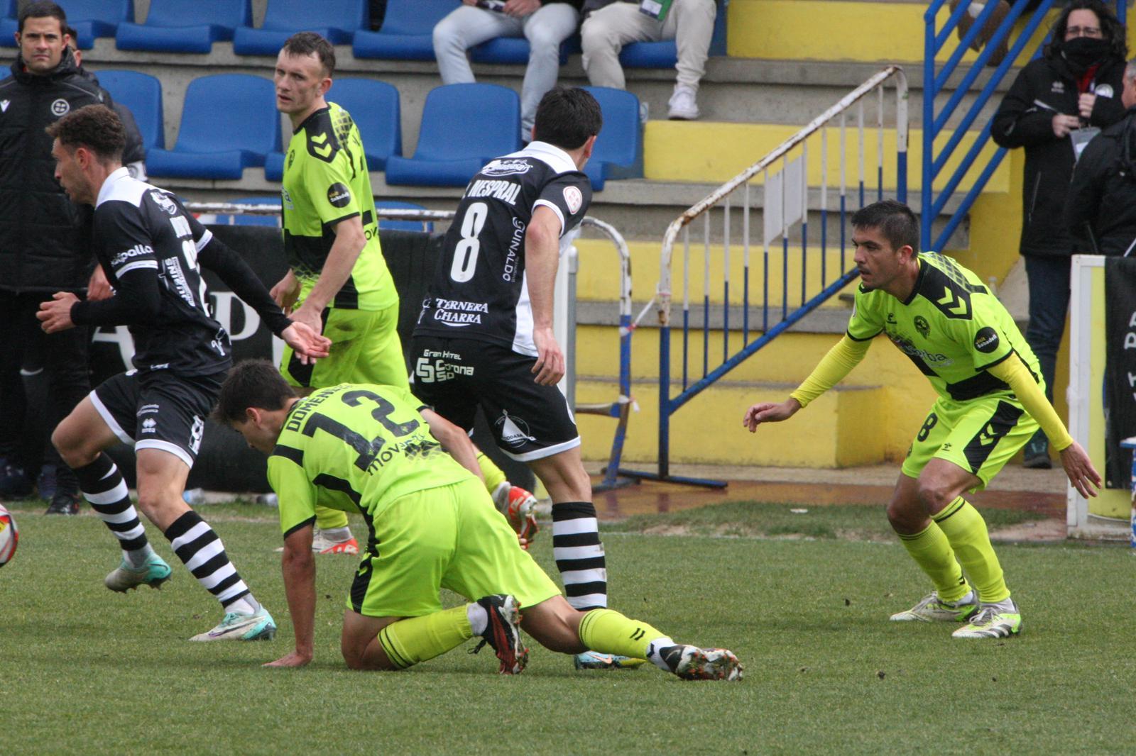 Goleada de Unionistas al Sabadell con triplete de Slavy