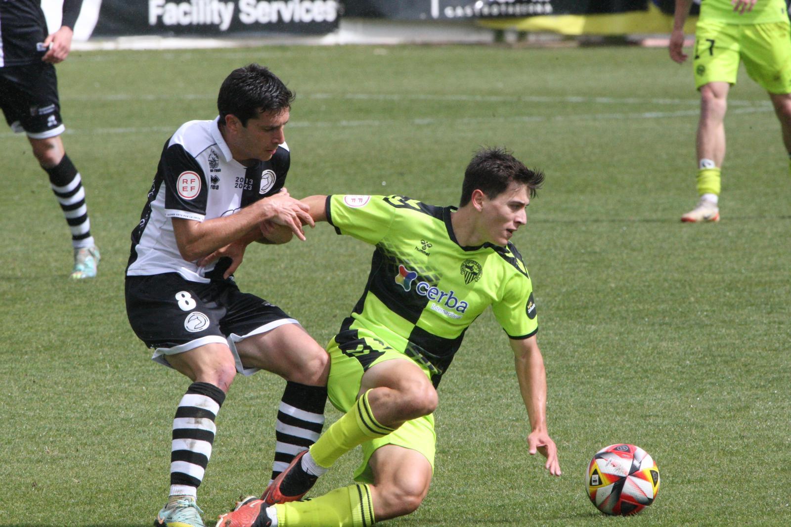 Goleada de Unionistas al Sabadell con triplete de Slavy