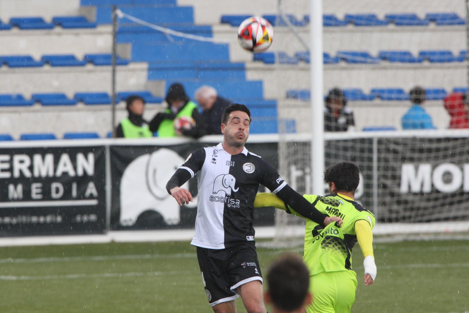 Goleada de Unionistas al Sabadell con triplete de Slavy