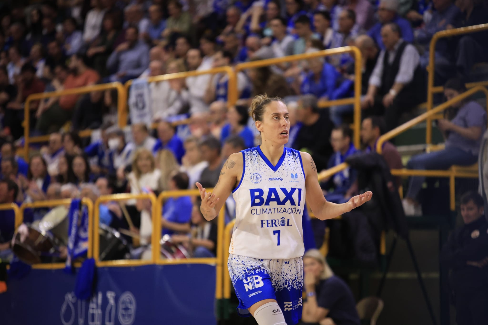 Avenida remonta y jugará las semifinales ante Girona